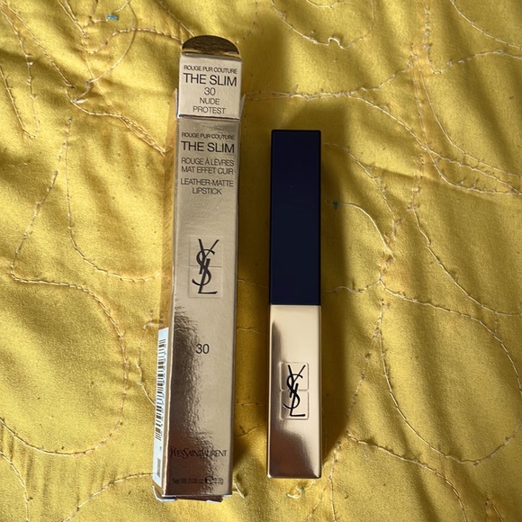 YSL SLIM ROUGE A LEVRES LIPSTICK - Picture 2 of 3